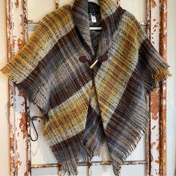 MARC NNEW YORK elegant shades of brown & gold fringe cape/poncho One Size - Picture 9 of 15